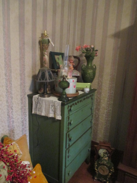 Large Antiques Living Estate Auction, Bristol TN - IMG_1074.JPG