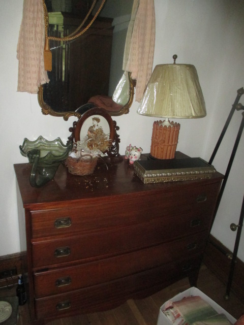 Large Antiques Living Estate Auction, Bristol TN - IMG_2505.JPG