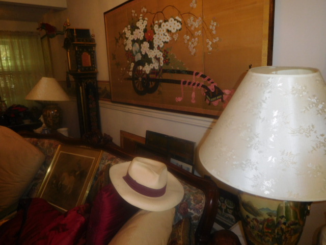 Labor Day Monday Estates- Dont Miss this auction- Unbelievable  - DSCN0384.JPG