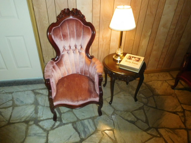 Erwin Memorial Funeral Home  Erwin Tennessee.....Antiques- Office -Pews and more - DSCN4644.JPG