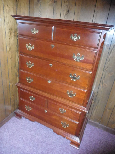 Erwin Memorial Funeral Home  Erwin Tennessee.....Antiques- Office -Pews and more - DSCN4653.JPG