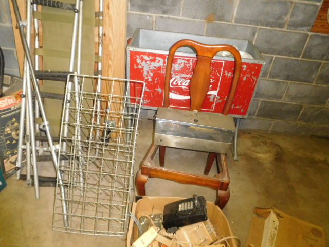 Erwin Memorial Funeral Home  Erwin Tennessee.....Antiques- Office -Pews and more - DSCN4671.JPG