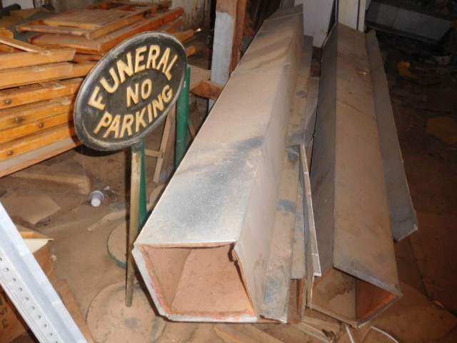 Erwin Memorial Funeral Home  Erwin Tennessee.....Antiques- Office -Pews and more - DSCN4677.JPG