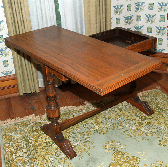 Historic Robins Roost American Queen Anne House, Antiques, Contents The Etta Mae Love Estate - 244_2.jpg