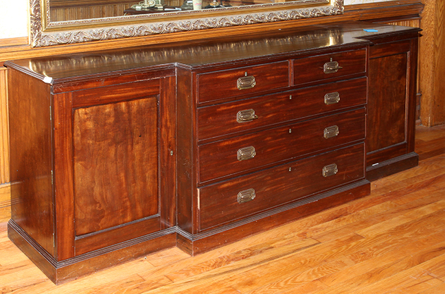 Historic Robins Roost American Queen Anne House, Antiques, Contents The Etta Mae Love Estate - 9_1.jpg