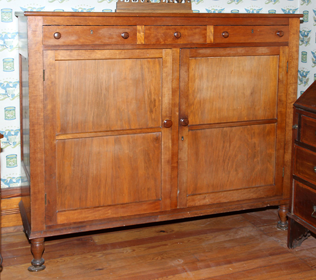 Historic Robins Roost American Queen Anne House, Antiques, Contents The Etta Mae Love Estate - JP_5391.jpg