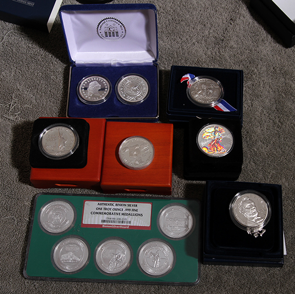 Large  Coins, Gold , Silver Living Estate Auction - 31_1.jpg