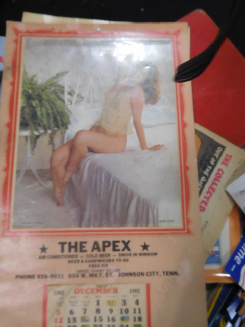 Advertising, Large Keen Kutter, Vintage toy, Jars Etc two Estate Collections - DSCN9592.JPG