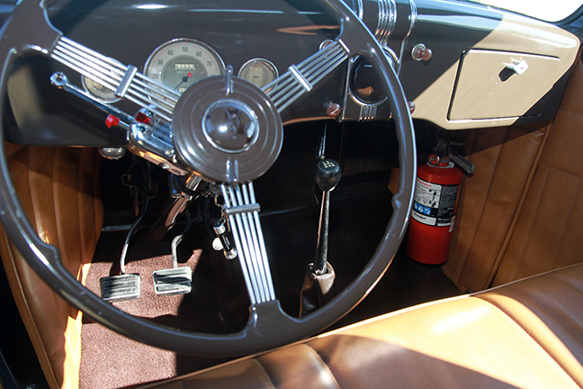 David Berry Estate Auction New Years Day-1935 LaSalle, 1936 Ford, Mascots, Antique Pharmacy items and more - 6106.jpg