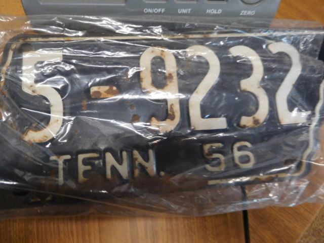 David Berry Estate Auction New Years Day-1935 LaSalle, 1936 Ford, Mascots, Antique Pharmacy items and more - DSCN9826_1.JPG