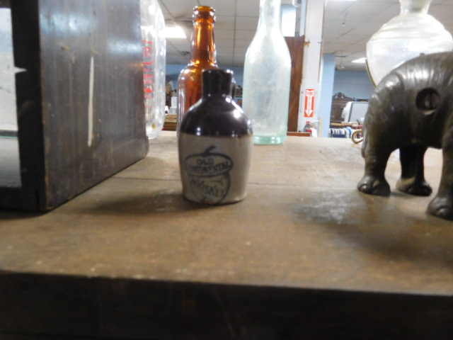 David Berry Estate Auction New Years Day-1935 LaSalle, 1936 Ford, Mascots, Antique Pharmacy items and more - DSCN9903.JPG