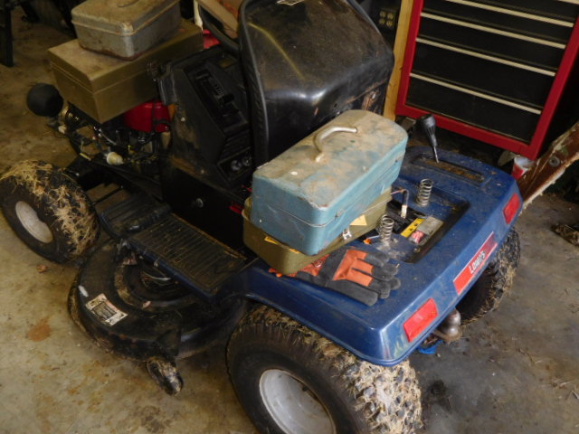 Guns, Fishing  Boat, Old Cars, Tools Tools Tools of Mr. Fred McNicol Absolute Auction - DSCN0010.JPG