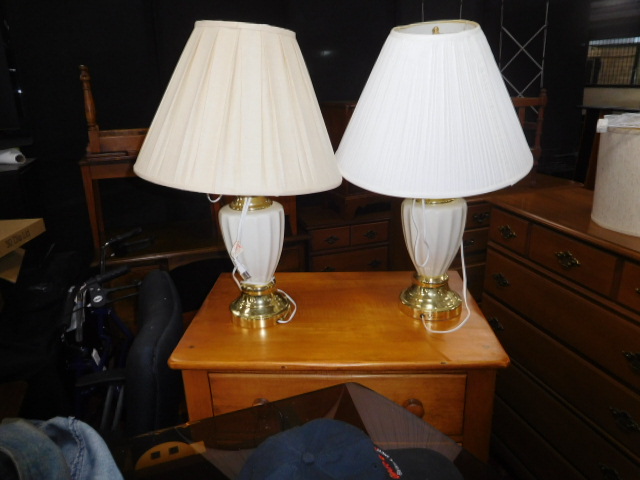 Monday Night Estate auction- Orland Britton Greeneville and Michael Fallgatter Estates - DSCN0135.JPG