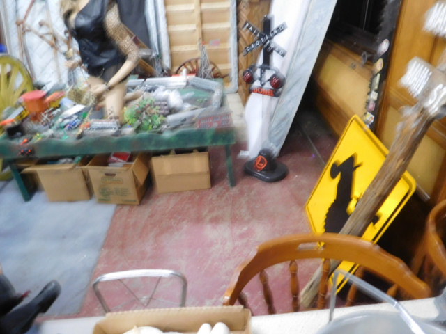 Country Store, Advertising, Toys, 1973 Suzuki Rv125,gas item, and much more The W.F, lifetime collection Absolute Auction - DSCN9781.JPG