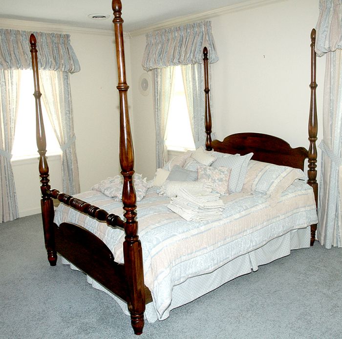 Laurel J. Harris Living Estate and the Estate of David Harris Kingsport, Tennessee - 6435.jpg