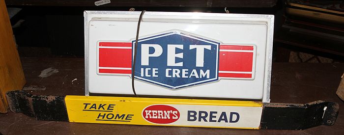 Ken Depew Country Store Collection, Auto Tags and Toppers,Toys, Advertising and More Auction - 9397.jpg