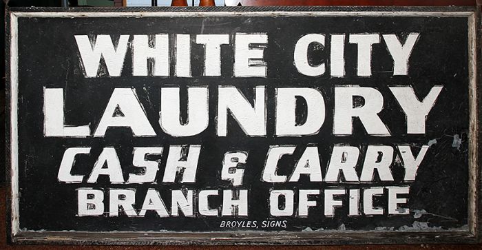 Ken Depew Country Store Collection, Auto Tags and Toppers,Toys, Advertising and More Auction - 9453.jpg