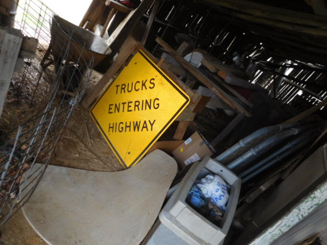 Teegarden Absolute Estate Auction Bristol - DSCN9942.JPG