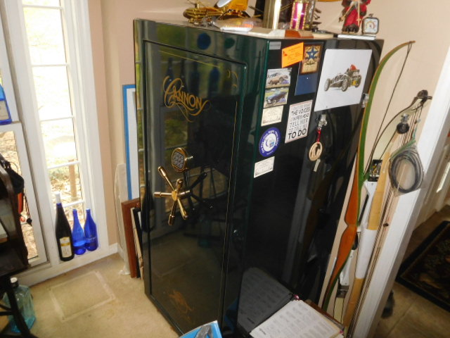 Teegarden Absolute Estate Auction Bristol - DSCN9978.JPG